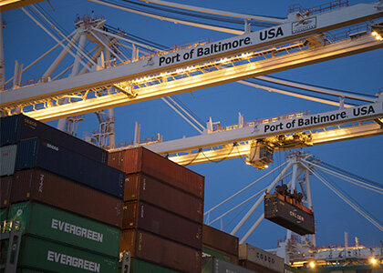 水運(yùn)集裝箱運(yùn)輸